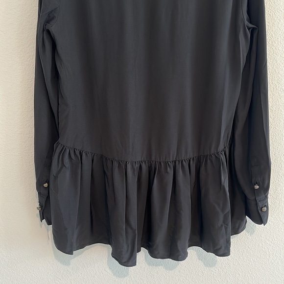 Tibi 100% Silk High Low Hem Peplum Minimalist Black Top - Picture 7 of 10